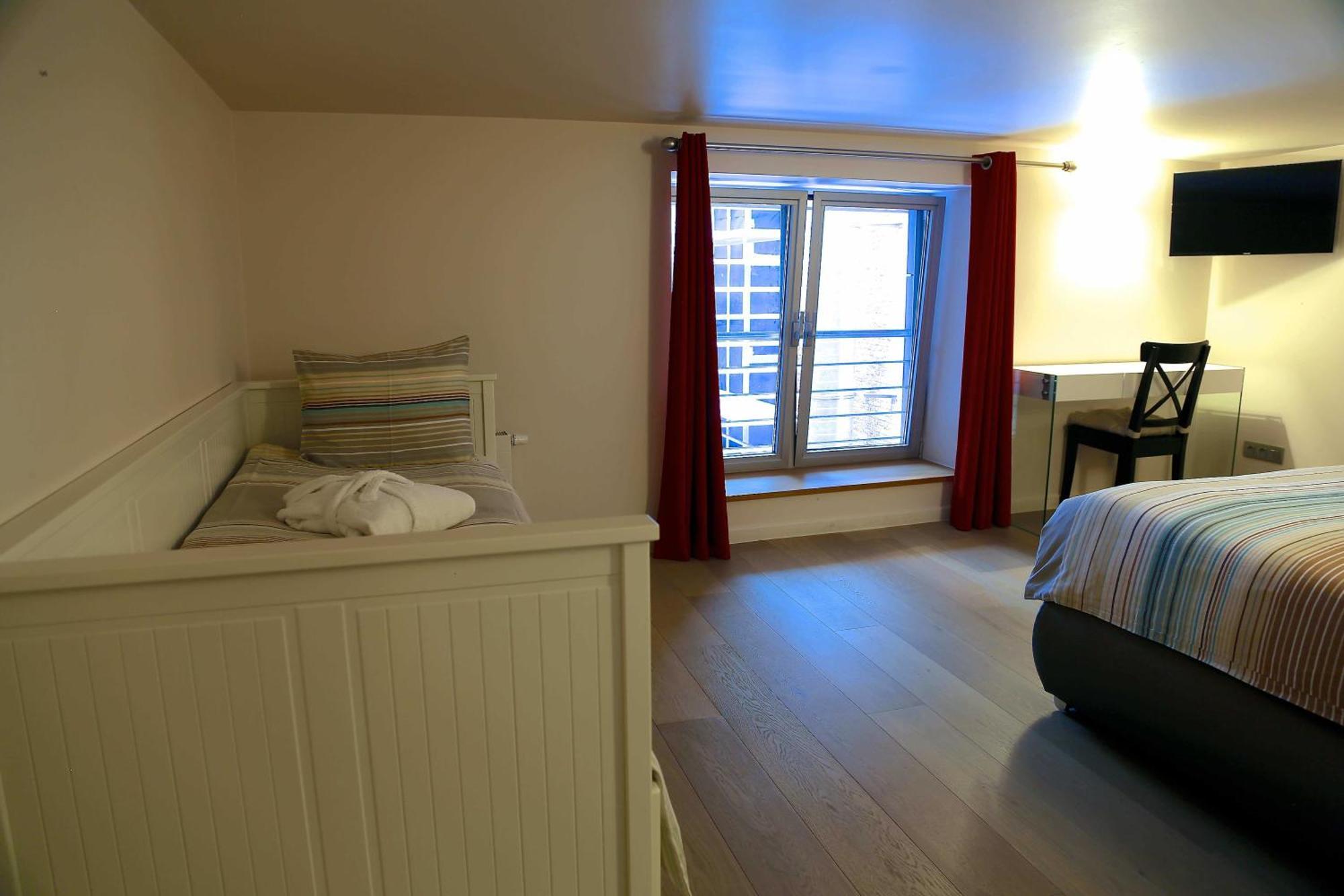Royal Apartments ブリュッセル 部屋 写真